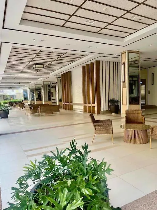 The-Hide Out By R&R Apartment Manila